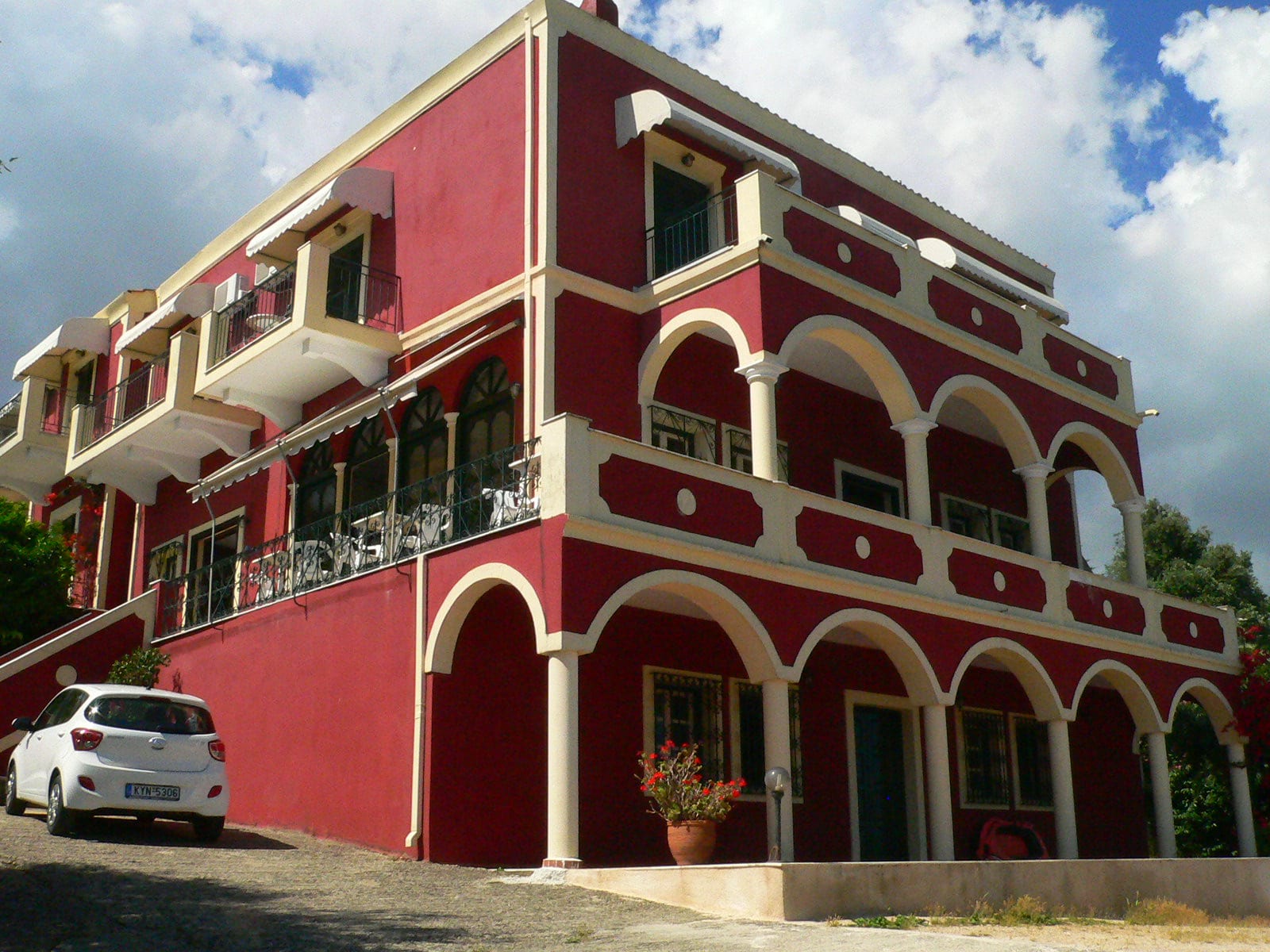 Exterior at Apraos Bay Hotel, Corfu, photo 6
